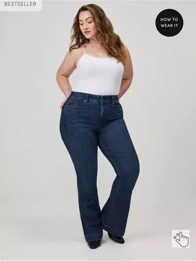NWOT torrid Dark Blue Flare Jeans - High Rise Plus Size 20